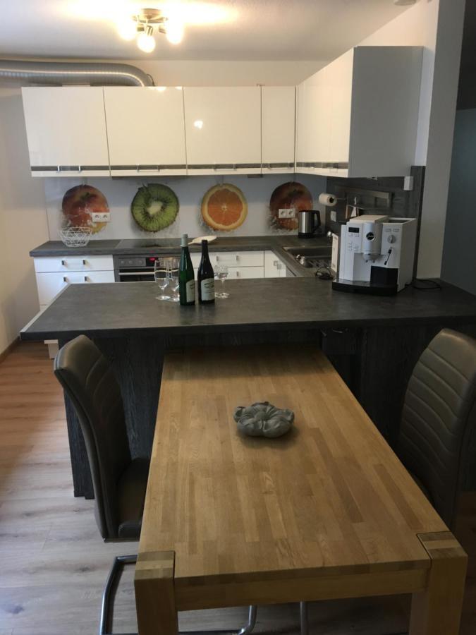 Peter'S Ferienwohnung Im Souterrain Neuried  ภายนอก รูปภาพ